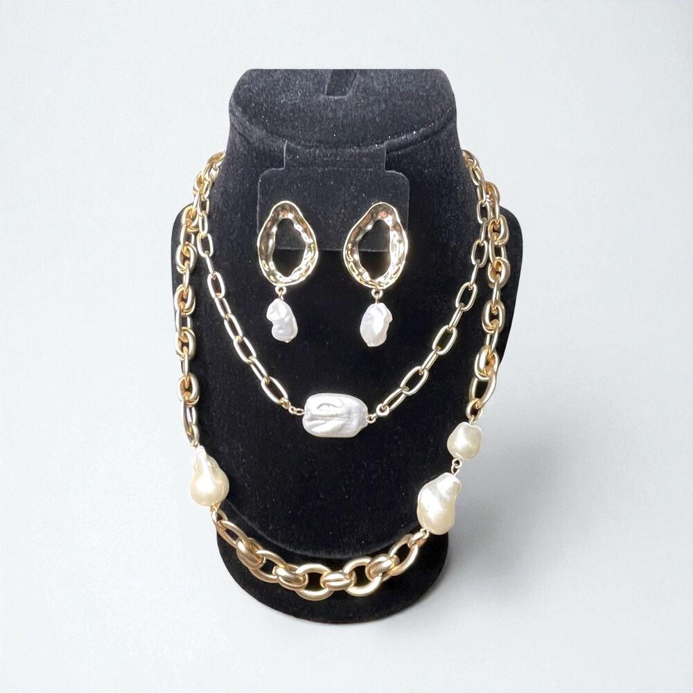 Chico’s Gold Tone Necklace & Earrings Set w/ Faux Pearls Statement